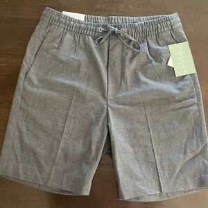 H&M Gray REGULAR FIT LINEN-BLEND SHORTS
